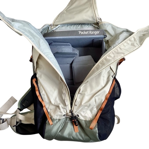 (NWOT) VSGO Pocket Ranger 35L Camera Backpack - Picture 6 of 10